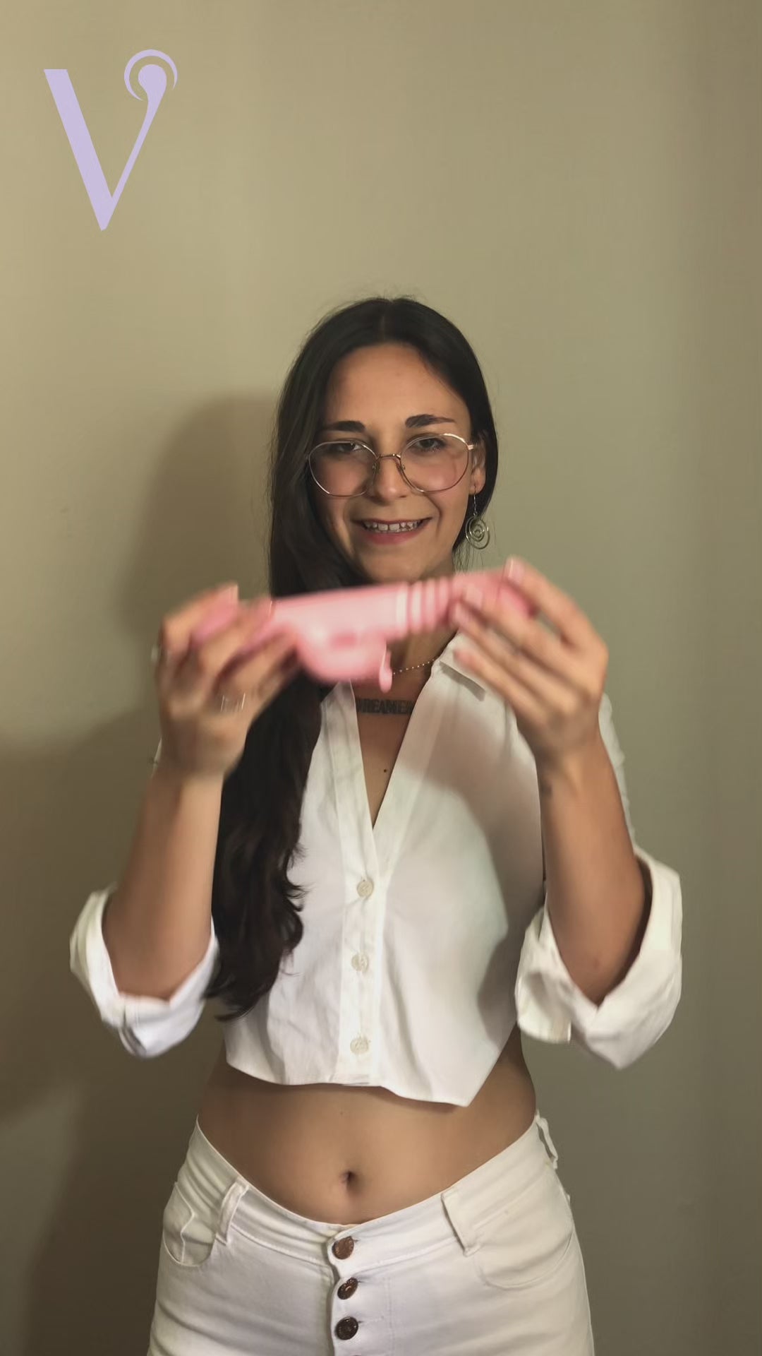 Vibrador Medea de silicona médica con 10 modos y rotación 360° tipo lengua