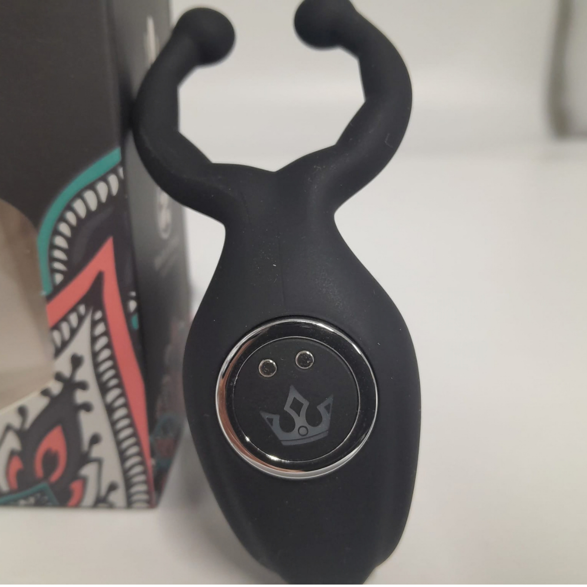 Strong - Anillo Vibrador y Plug Anal con App