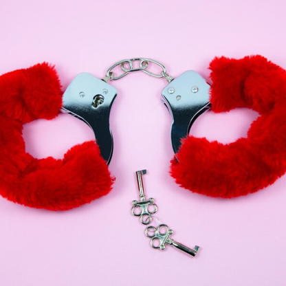 Lina -  esposas peluche bdsm bondage
