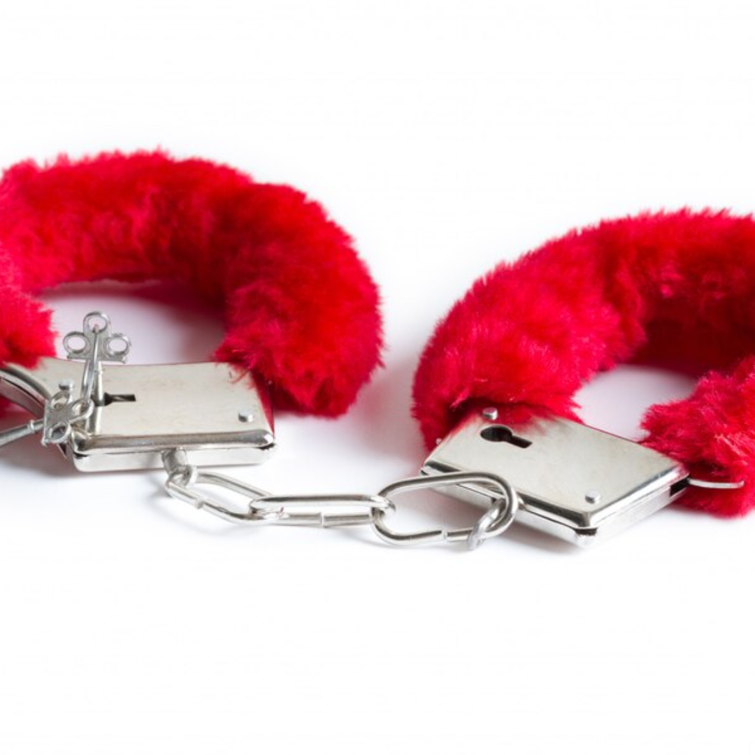 Lina -  esposas peluche bdsm bondage