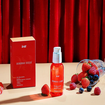 Presentación del gel íntimo con ácido hialurónico, aloe vera y D-pantenol