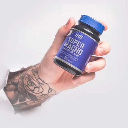 Envase cerrado del suplemento multivitaminico masculino Super Macho
